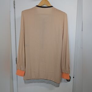 JUDITH ET CHARLES SWEET PEACH COLOR SILK BLOUSE SIZE 2